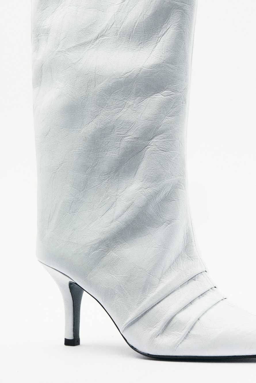New Minimal Shape leather crinkle boots with heel, White, Patrizia Pepe