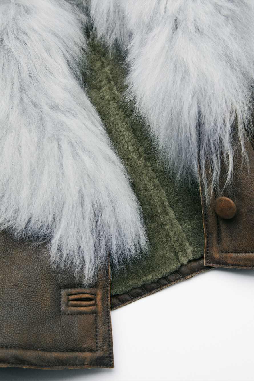 Короткая дублёнка с меховым воротником, коричневый, Patrizia Pepe