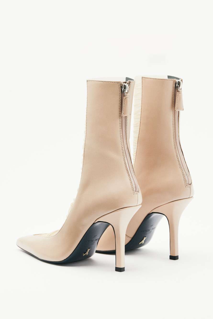 Minimal Shape Second Skin ankle boots, Beige, Patrizia Pepe