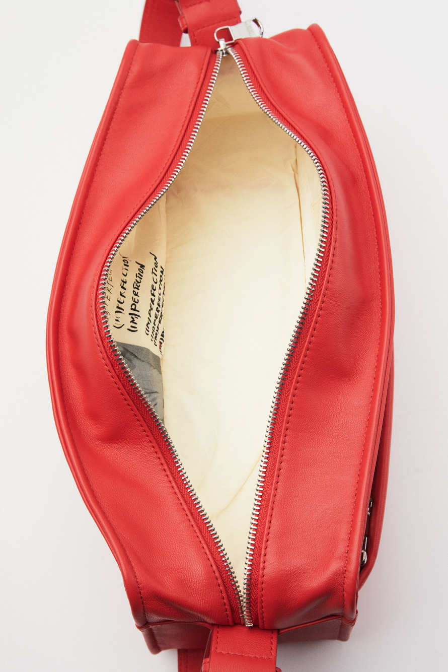 (IM)PERFECTION medium leather crossbody bag, Red, Patrizia Pepe