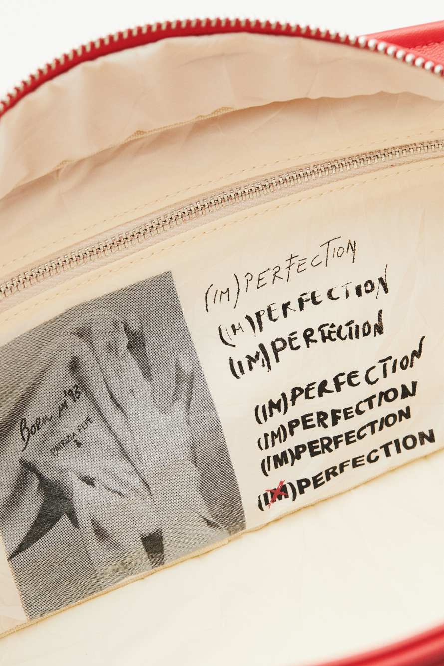 (IM)PERFECTION medium leather crossbody bag, Red, Patrizia Pepe