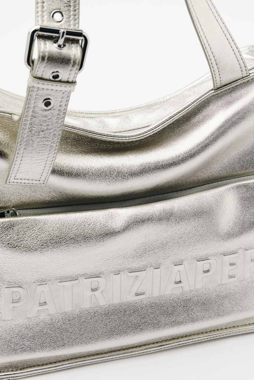 (IM)PERFECTION shopping bag in laminated leather, Silver, Patrizia Pepe