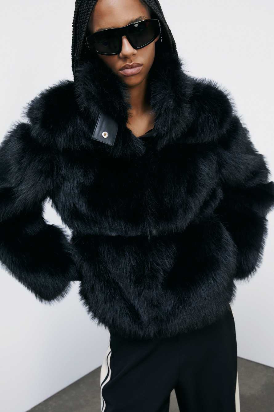 Короткая куртка с ворсом, Черный, Patrizia Pepe