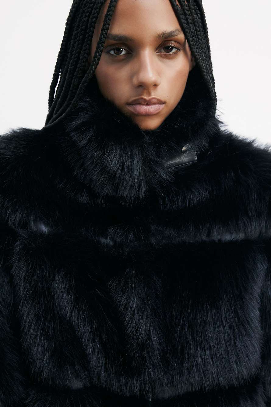 Короткая куртка с ворсом, Черный, Patrizia Pepe