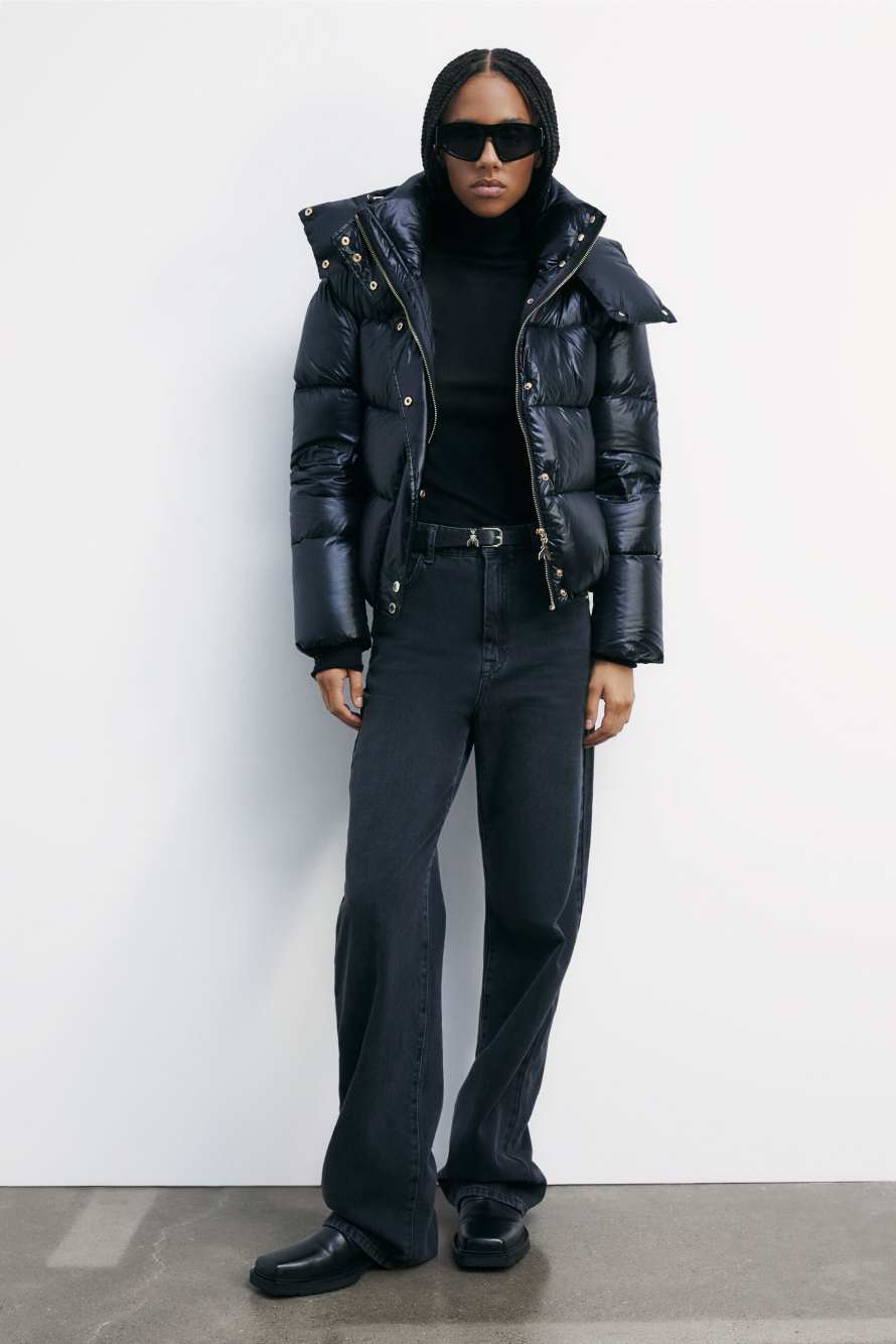 Короткий пуховик с капюшоном, Черный, Patrizia Pepe