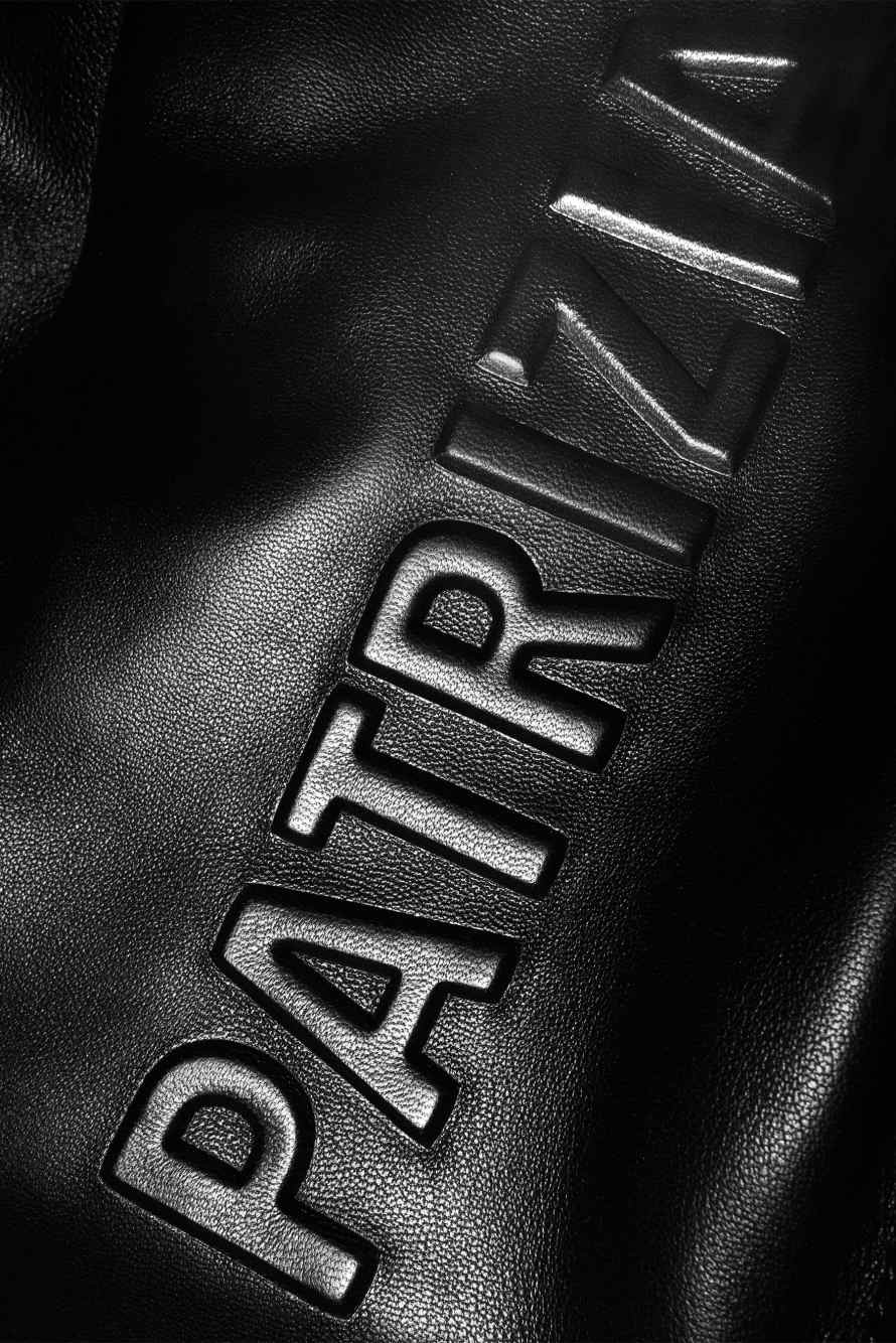 (IM)PERFECTION shopping bag in leather, Black, Patrizia Pepe