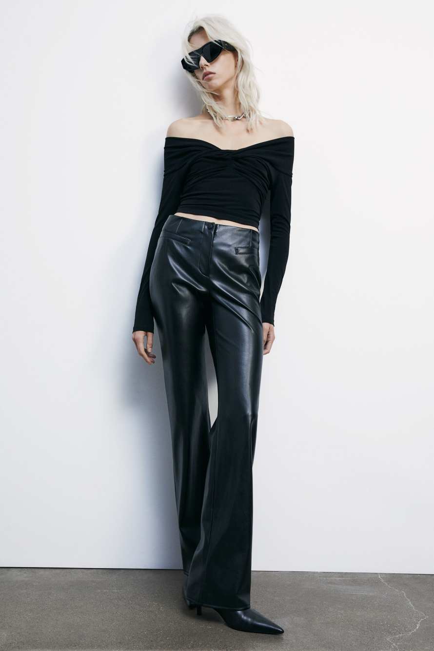Cropped long-sleeved top with torchon, Black, Patrizia Pepe