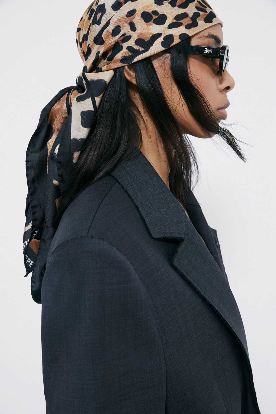 Шёлковый платок с леопардовым принтом, Абстрактная фантазия, Patrizia Pepe