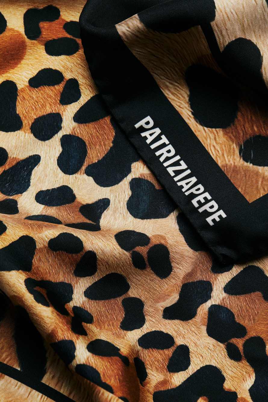 Шёлковый платок с леопардовым принтом, Абстрактная фантазия, Patrizia Pepe