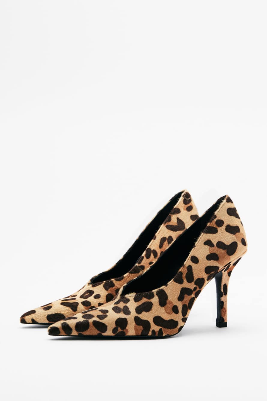 Кожаные туфли на каблуке с леопардовым принтом, Абстрактная фантазия, Patrizia Pepe