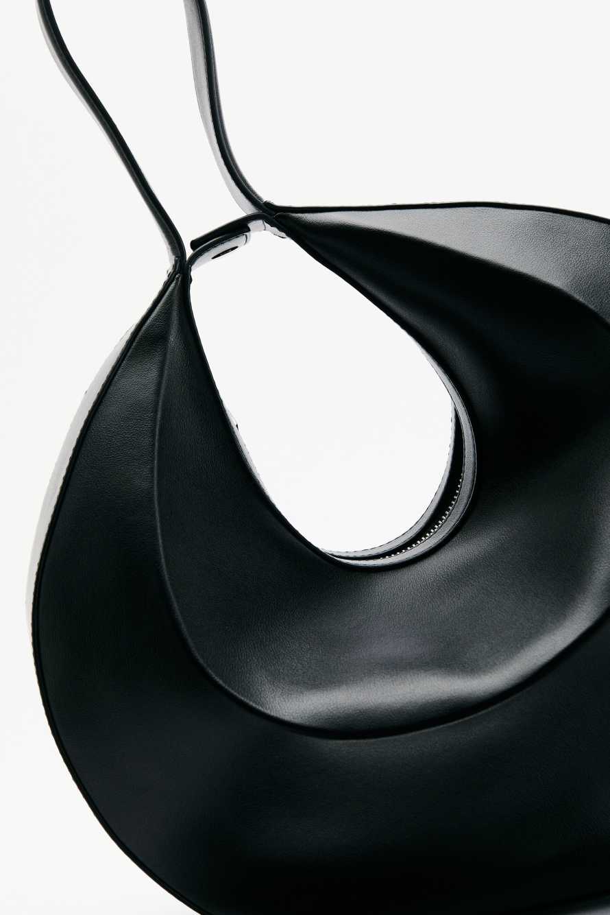 Кожаная сумка Bangle bag на плечо, Черный, Patrizia Pepe