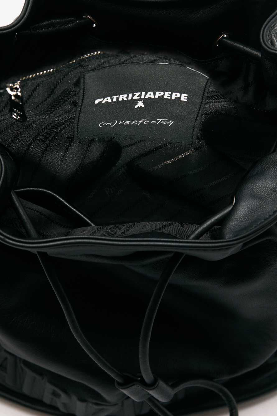 (IM)PERFECTION leather bucket bag large, Black, Patrizia Pepe