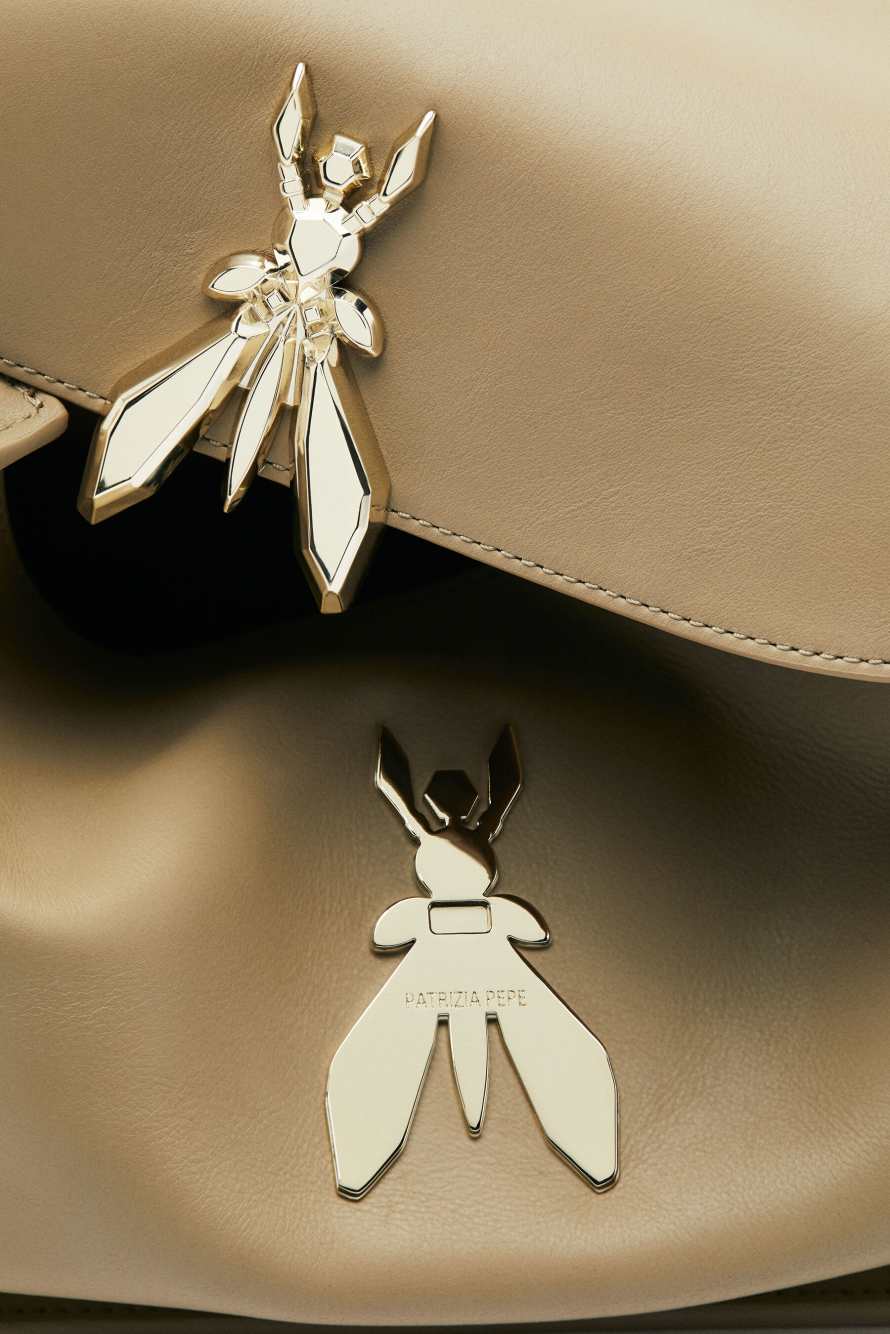 Soft Essential Fly medium leather shoulder bag, Beige, Patrizia Pepe