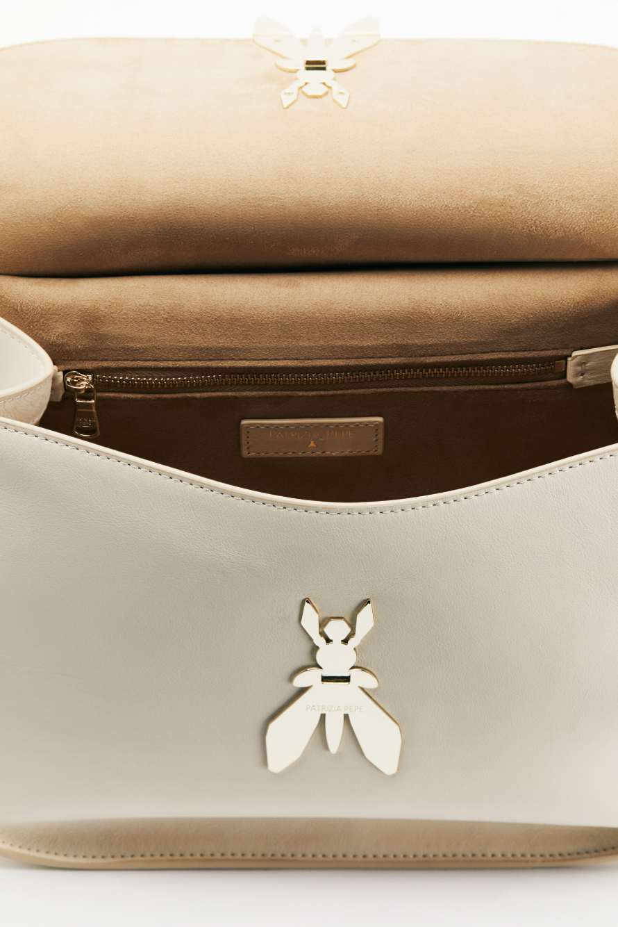 Soft Essential Fly medium leather shoulder bag, White, Patrizia Pepe