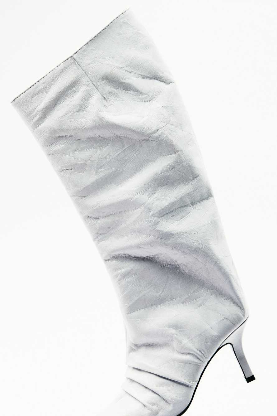 New Minimal Shape leather crinkle boots with heel, White, Patrizia Pepe