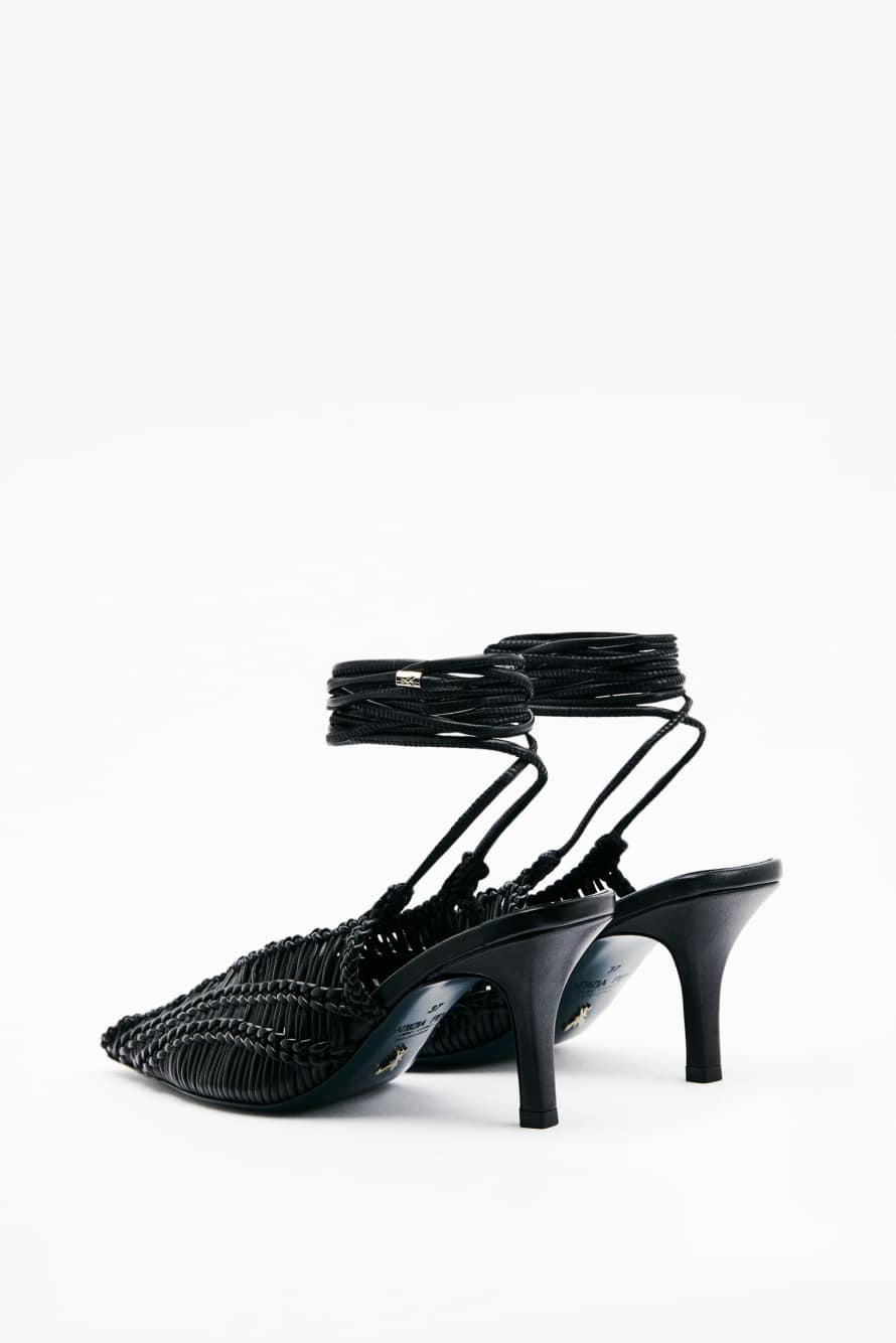 Handcraft Minimal Shape braided slingbacks, Black, Patrizia Pepe