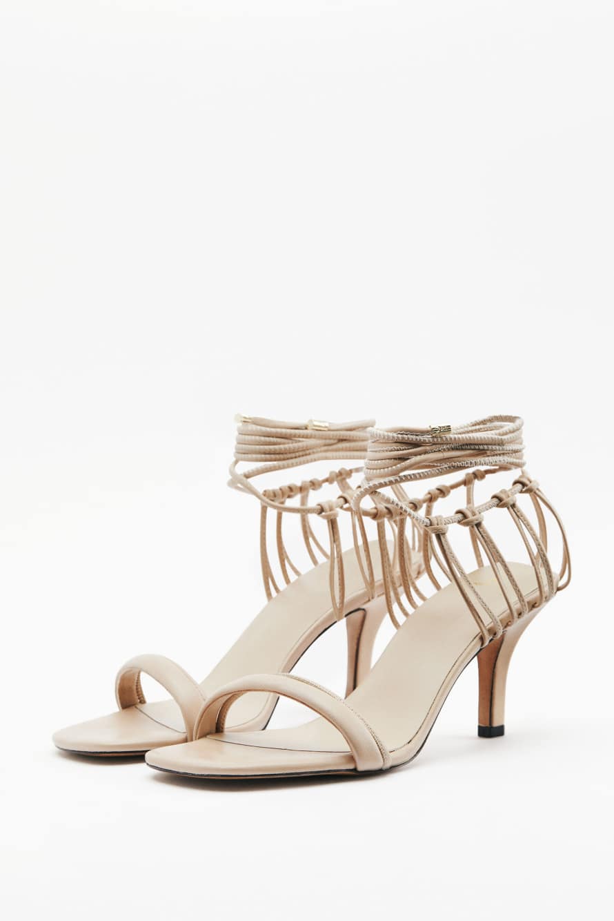 Square Essential Fly crossed heeled sandals in nappa leather, Beige, Patrizia Pepe