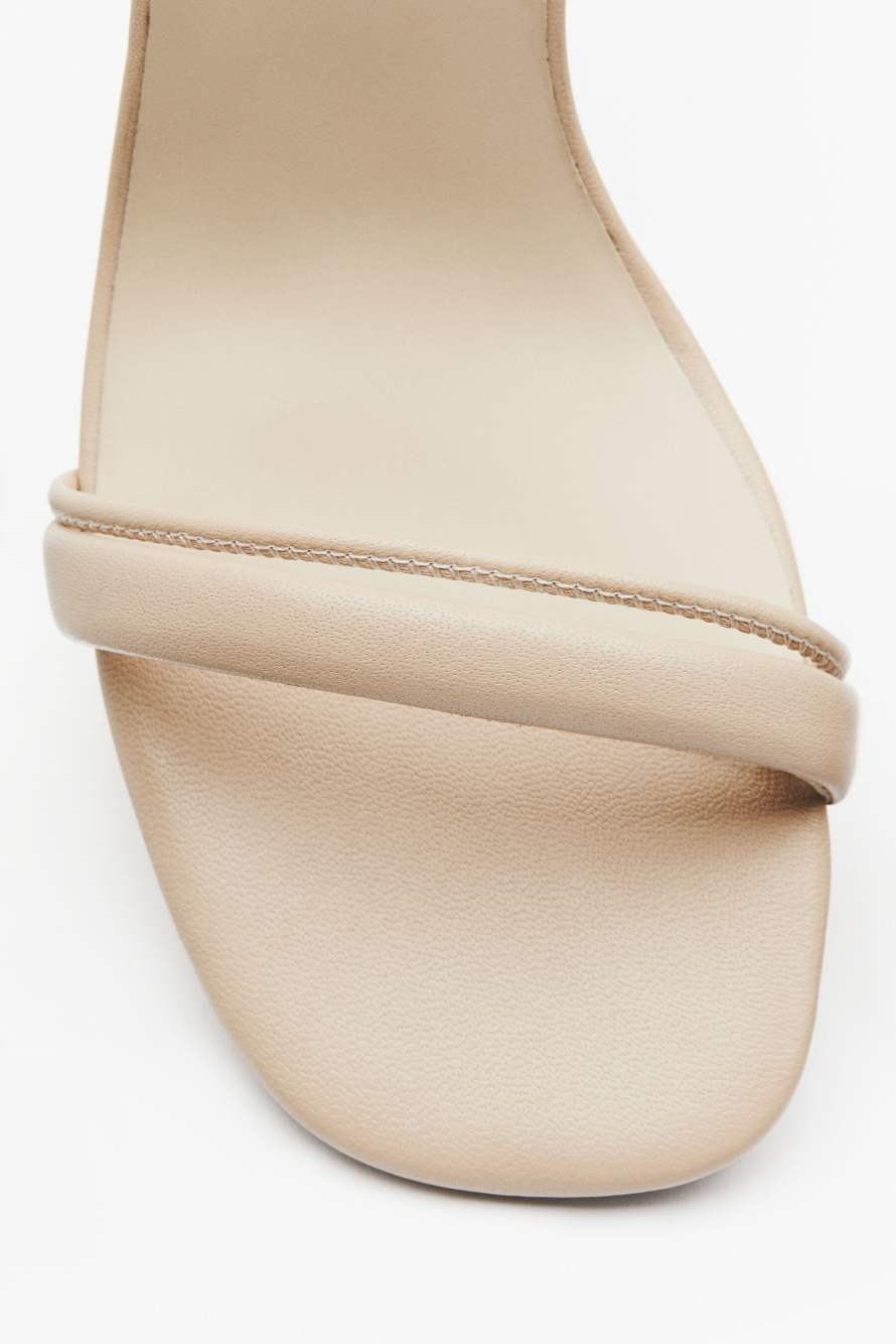 Square Essential Fly crossed heeled sandals in nappa leather, Beige, Patrizia Pepe