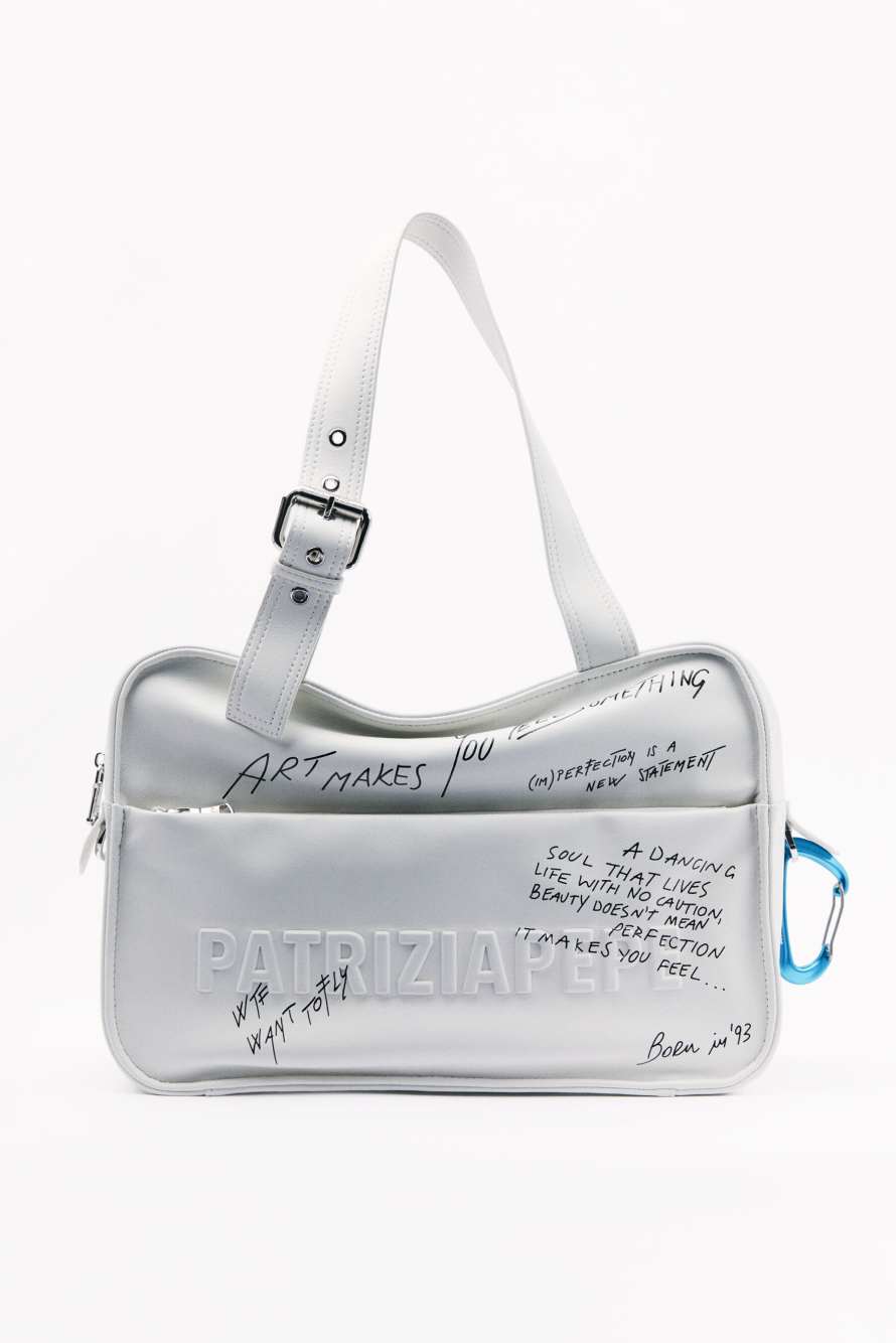 (IM)PERFECTION shopping bag in leather with calligraphic print, White, Patrizia Pepe