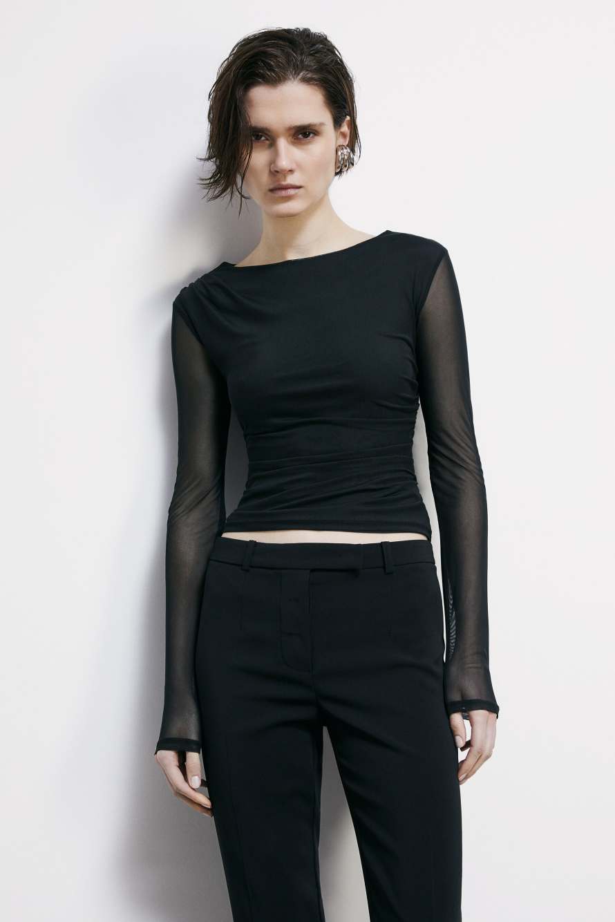 Camiseta de tul drapeada, Negro