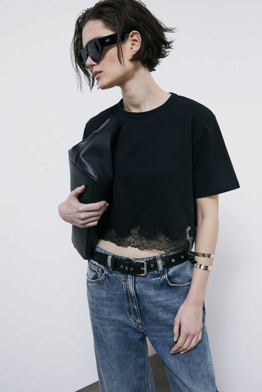 Cropped T-shirt with lace, Black, Patrizia Pepe