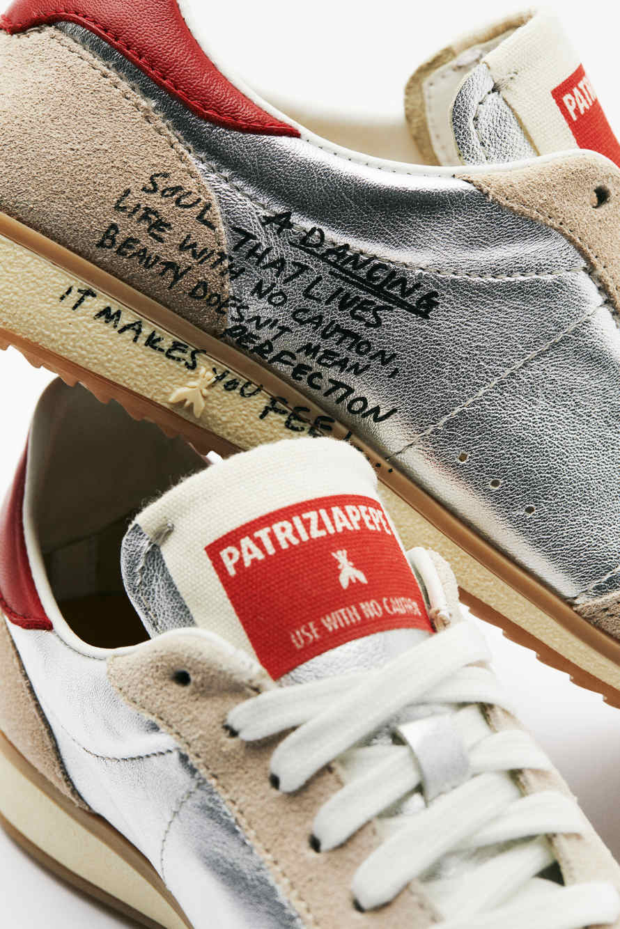 Сникеры Running SKIN из ламинированной кожи с надписью, Серебристый, Patrizia Pepe