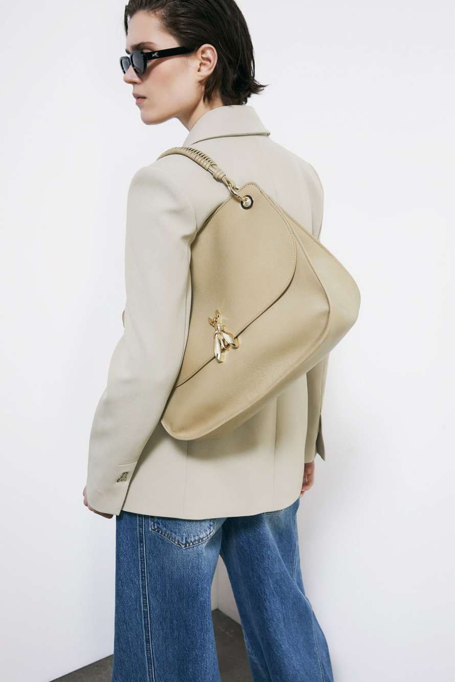 Soft Essential Fly large leather shoulder bag, Beige, Patrizia Pepe