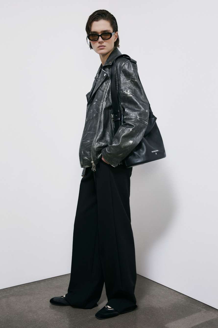 Сумка-ведро Never Complete из тисненой кожи, Черный, Patrizia Pepe