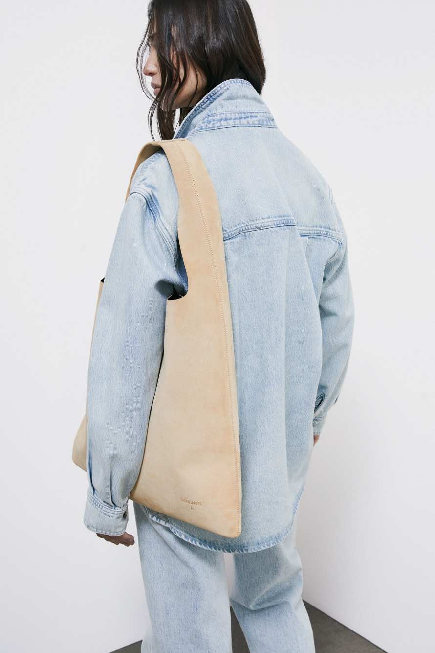 Urban City pouch bag in suede, Beige, Patrizia Pepe