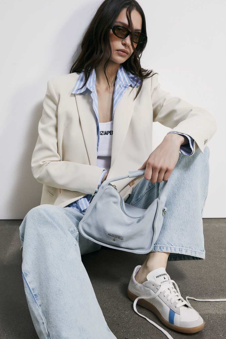 SKIN Sneakers in leather with lettering, White/Blue, Patrizia Pepe