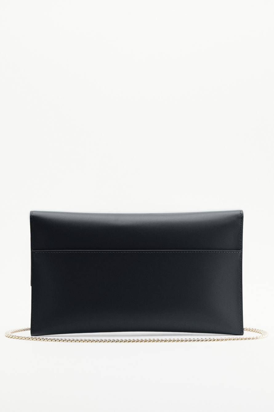 Fly leather clutch bag with chain, Black/Light Gold, Patrizia Pepe