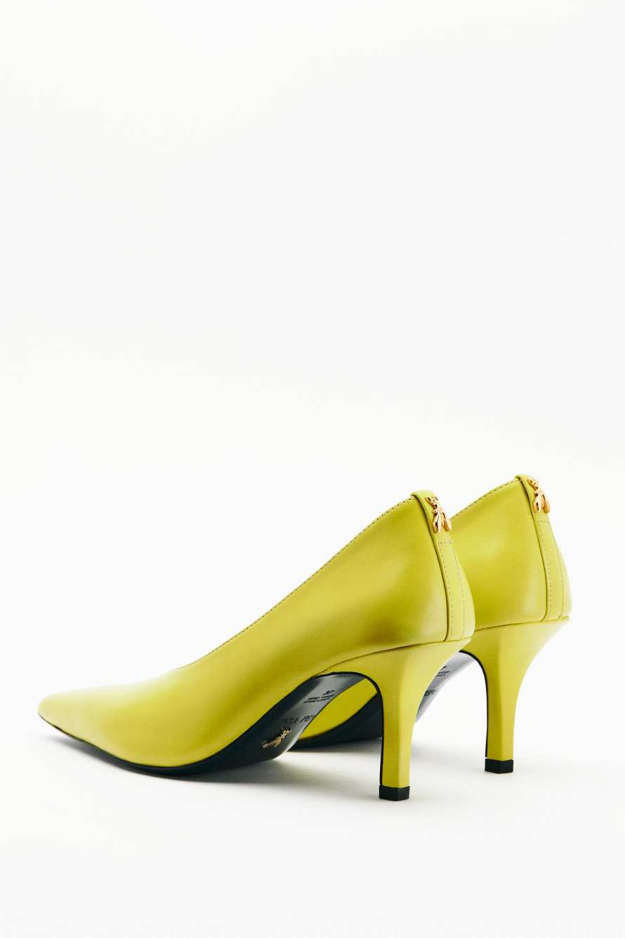 Escarpins New Minimal Shape en cuir brillant, Jaune, Patrizia Pepe
