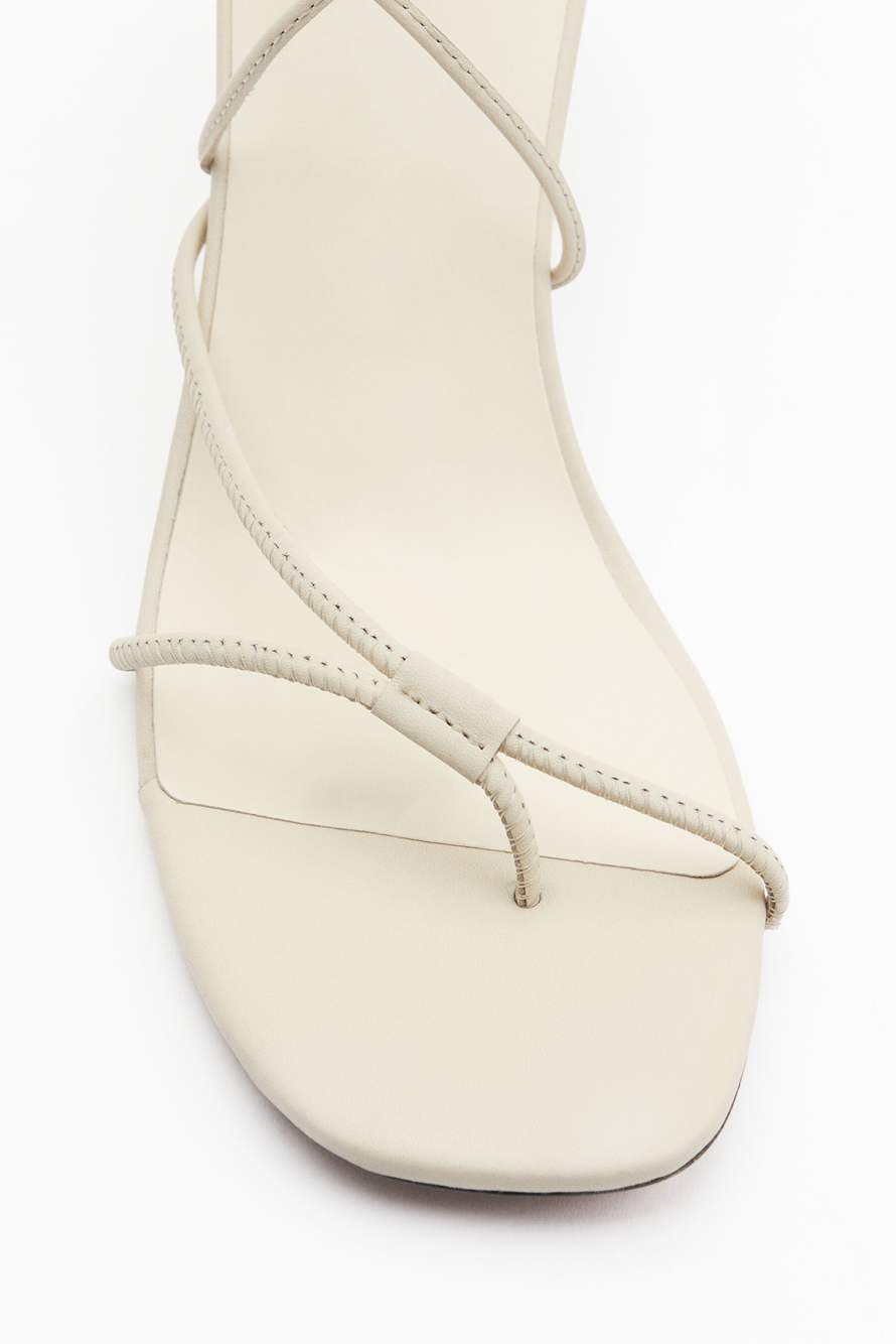 Сандалии на каблуке Essential Fly, Белый, Patrizia Pepe