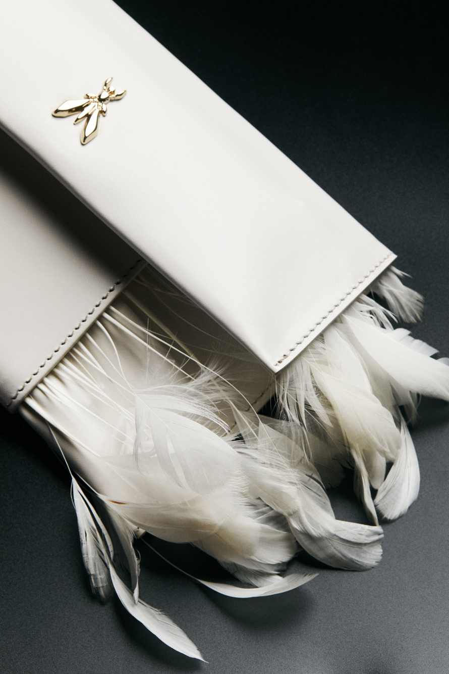 Leather Feather Pochette, White, Patrizia Pepe