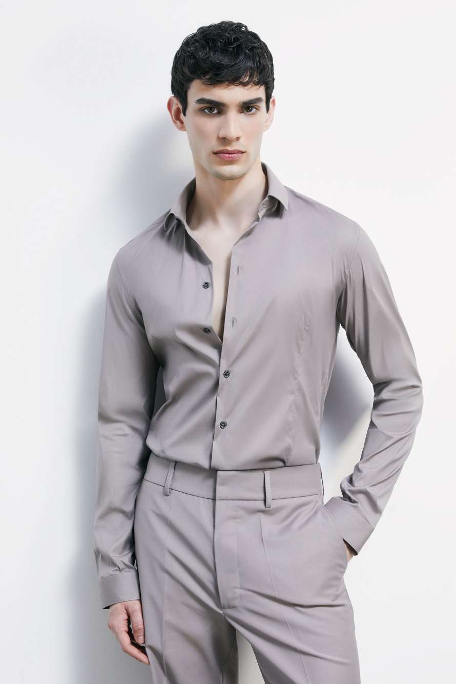Camisa de corte ajustado "ESSENTIAL" de popel&iacute;n, Gris