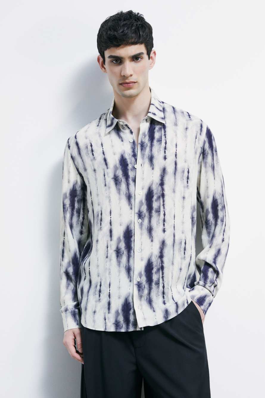 Camisa holgada con estampado gr&aacute;fico de viscosa, Fantas&iacute;a abstracta