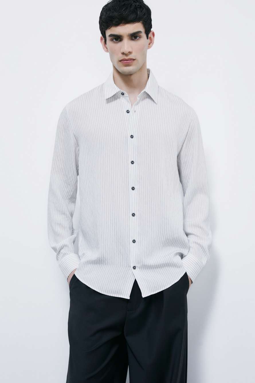 Camisa fluida de rayas diplom&aacute;ticas en viscosa texturizada, Rayas