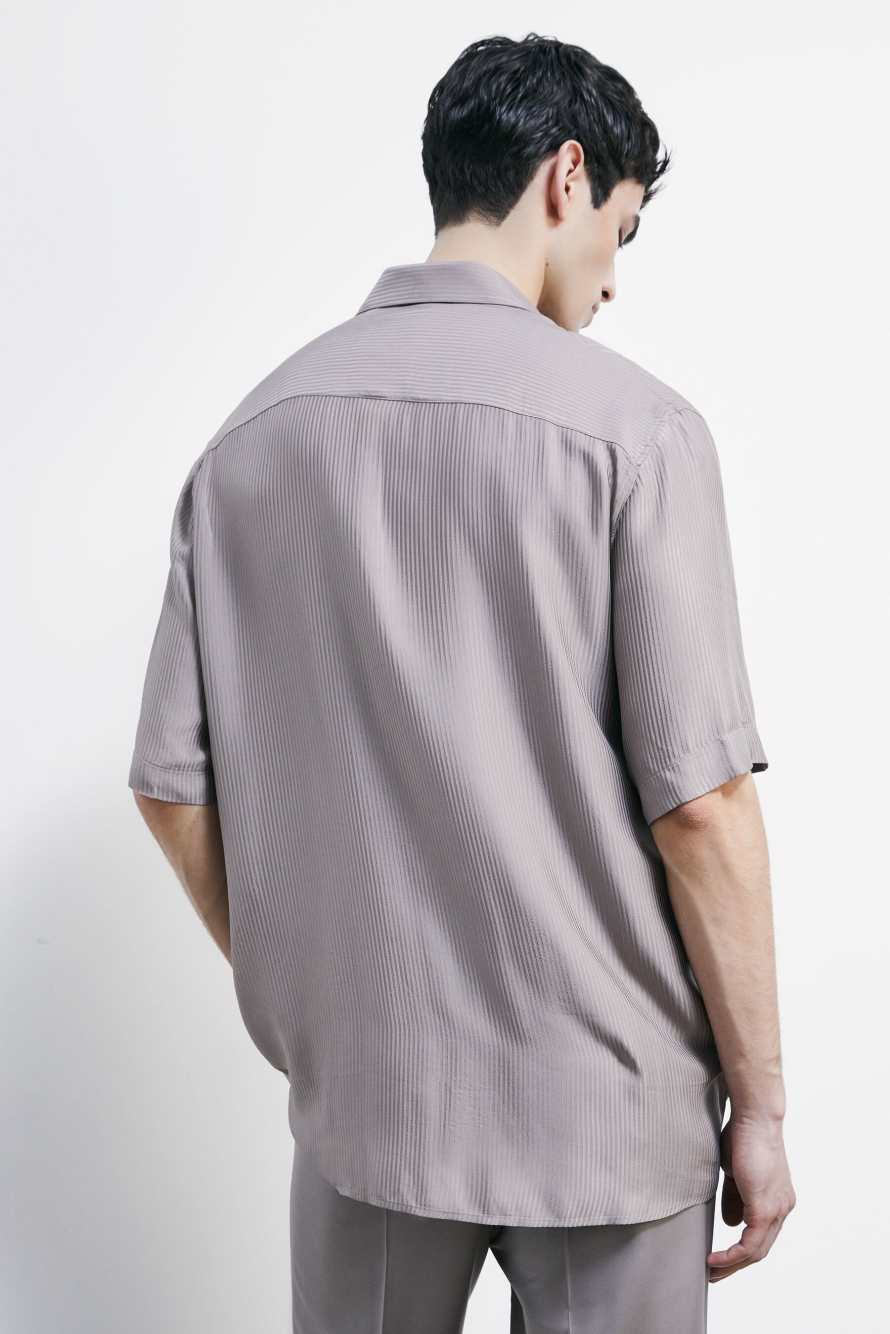 Camisa fluida de manga corta en viscosa jacquard, Gris