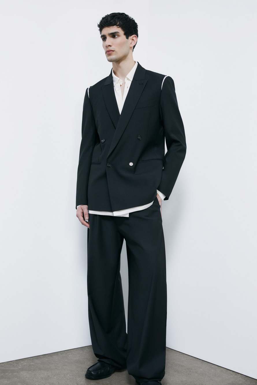 Pantal&oacute;n oversize con pinzas en mezcla ligera de lana el&aacute;stica, Negro