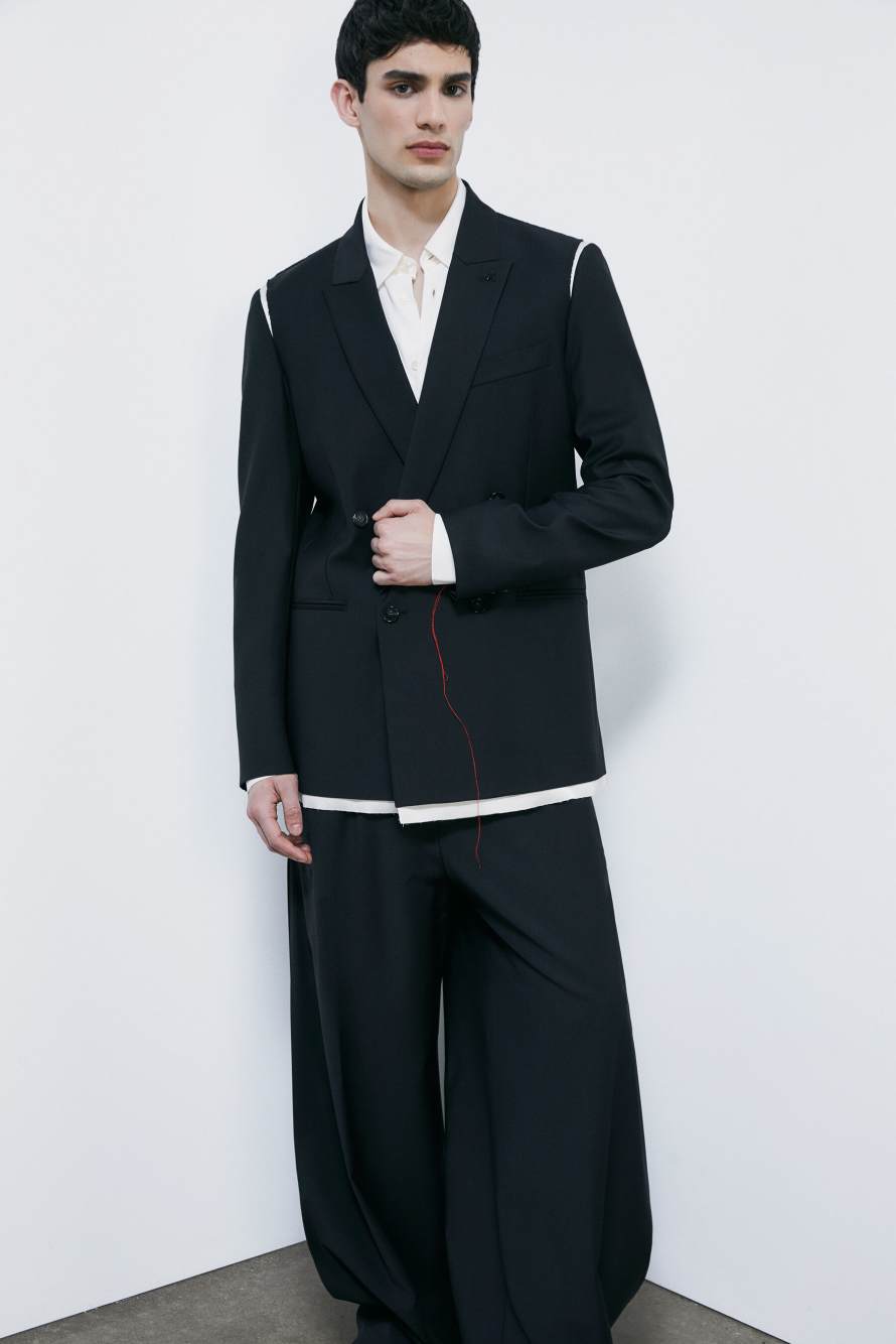 Blazer doppiopetto in frescolana con dettagli in raso, Nero/Bianco, Patrizia Pepe