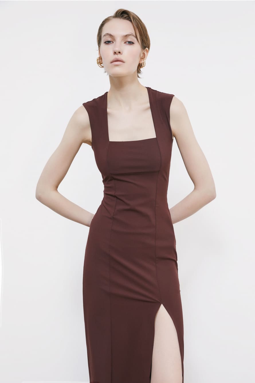 Vestido midi con escote cuadrado, Marr&oacute;n
