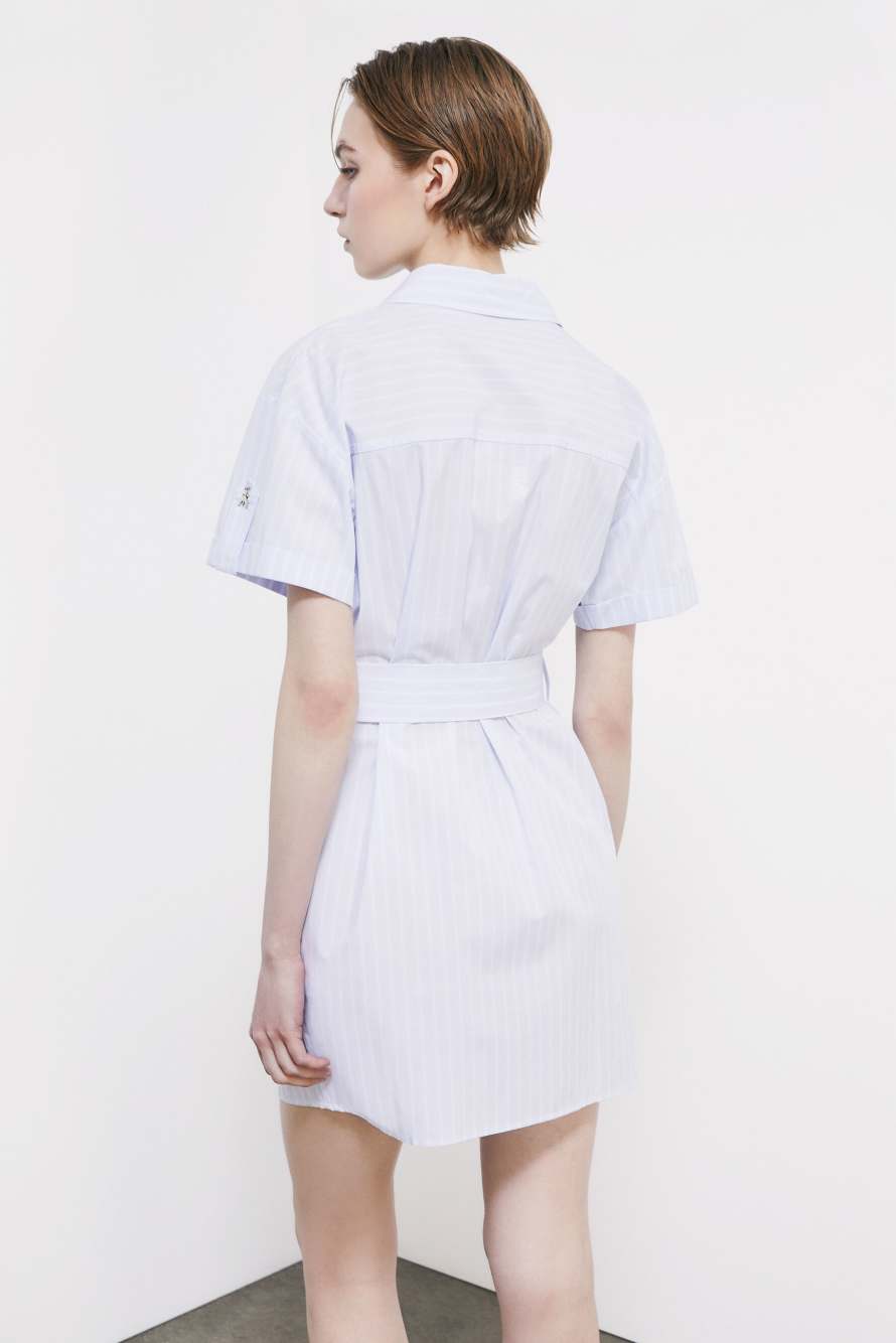 Vestido camisero mini con cintur&oacute;n, Rayas