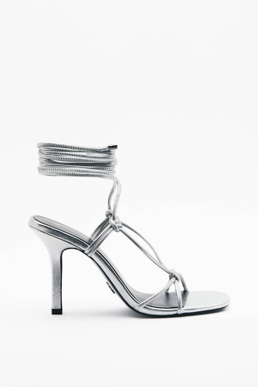 Сандалии с перекрёстными ремешками New Square Laminated, Серебристый, Patrizia Pepe