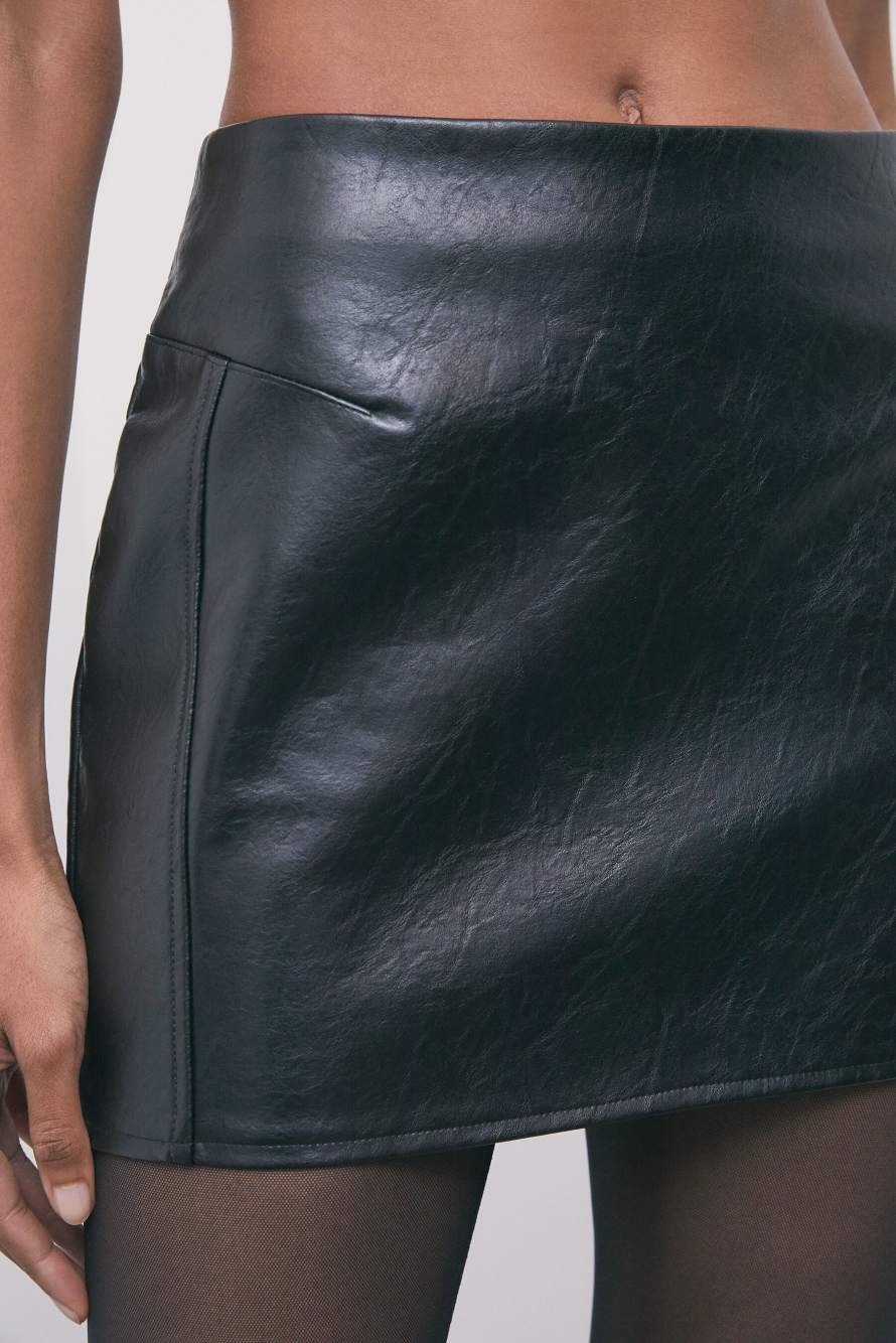 Coated mini skirt, Black, Patrizia Pepe