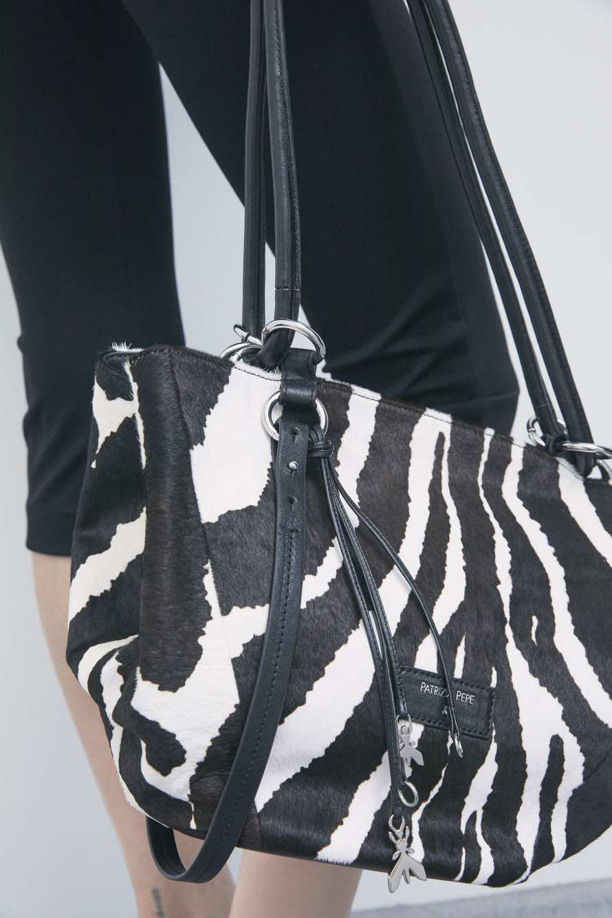 Black Horse zebra print bucket bag, Black/White, Patrizia Pepe