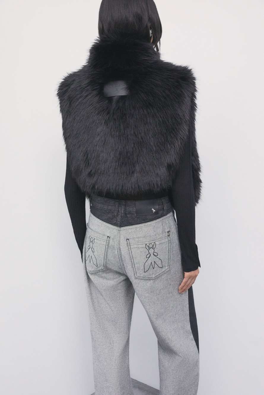 Fluffy high-neck vest, Black, Patrizia Pepe