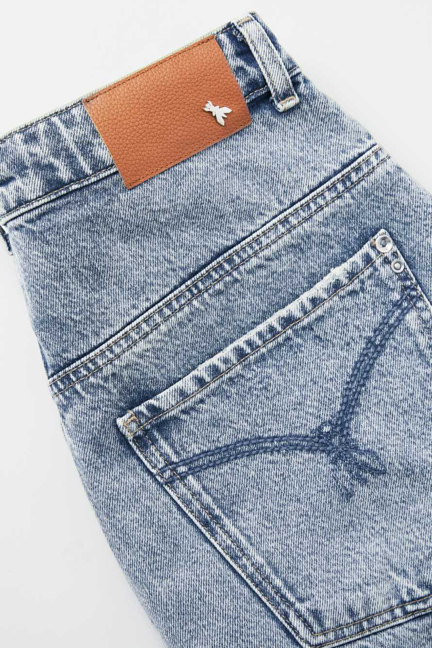Low-waisted barrel-leg jeans with stone-wash finish, Blue, Patrizia Pepe