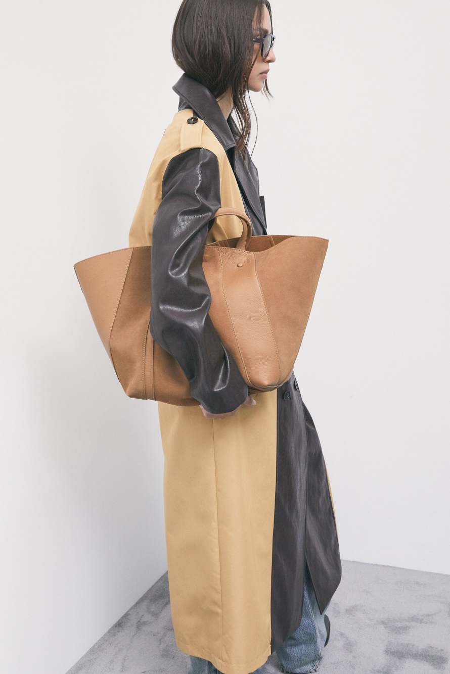 (IN)COMPLETE suede shopping bag, Beige, Patrizia Pepe