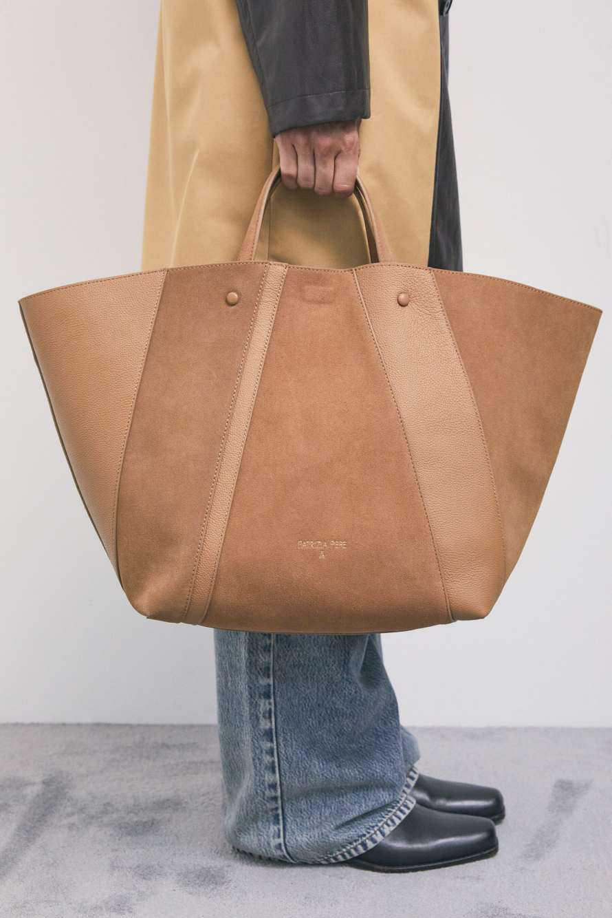 (IN)COMPLETE suede shopping bag, Beige, Patrizia Pepe