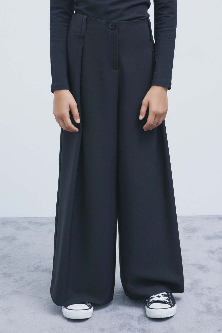 Sabl&eacute; palazzo trousers with pleats, Black, Patrizia Pepe